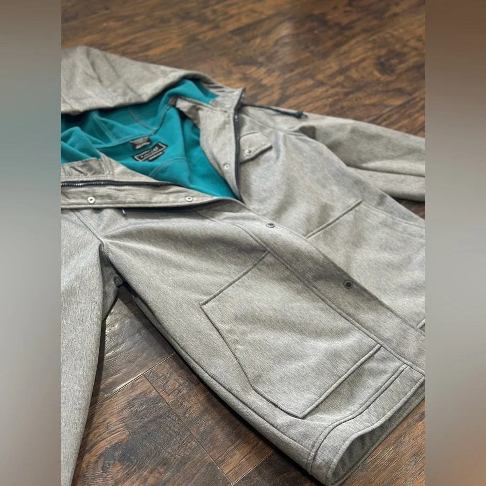 Empyre Gray and Teal Ski Jacket - Picture 4 of 6